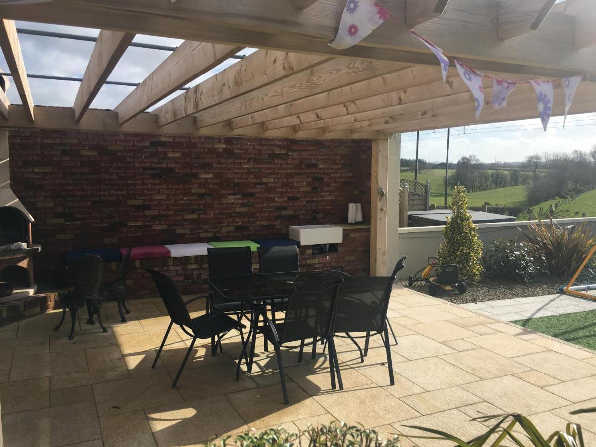오마 Arvalee Retreat With Outdoor Hottub B&B 외부 사진